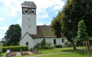 St. Verena Außenansicht und Kirchturm 2014